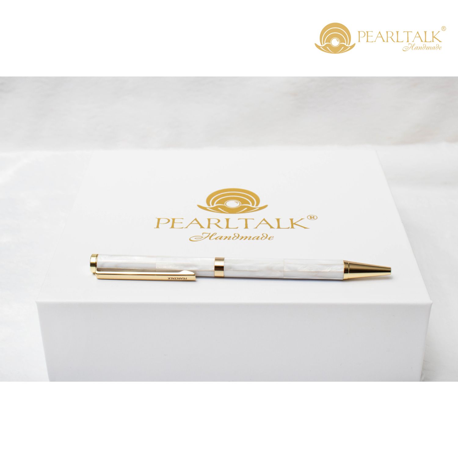 BÚT 01 VIP - TRẮNG NGÀ VOI(Tặng kèm đế cắm trị giá 1.500.000Đ)